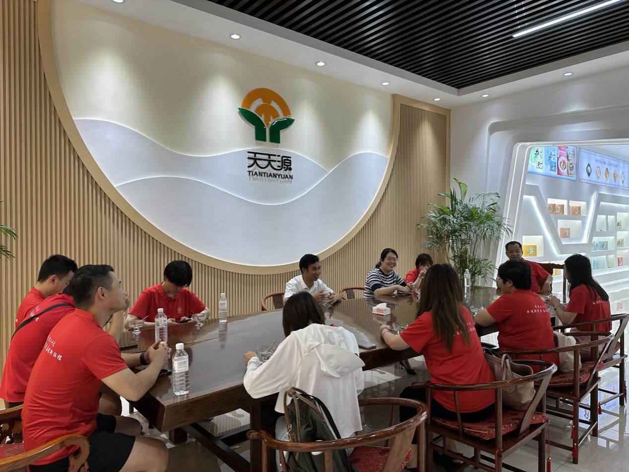 d52b06ed-af6d-49d7-9cbd-1a358d92716a.jpg